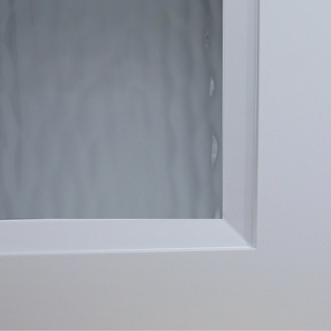 Clear Wavy Glass Door Insert for Oxford W1530GD close up